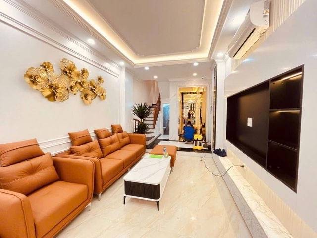 HIẾM - RẺ! Hoa Khôi Phân Lô Minh Khai - Nhà Mới 50m²x5T, Thang Máy - Gara - Full Đồ!